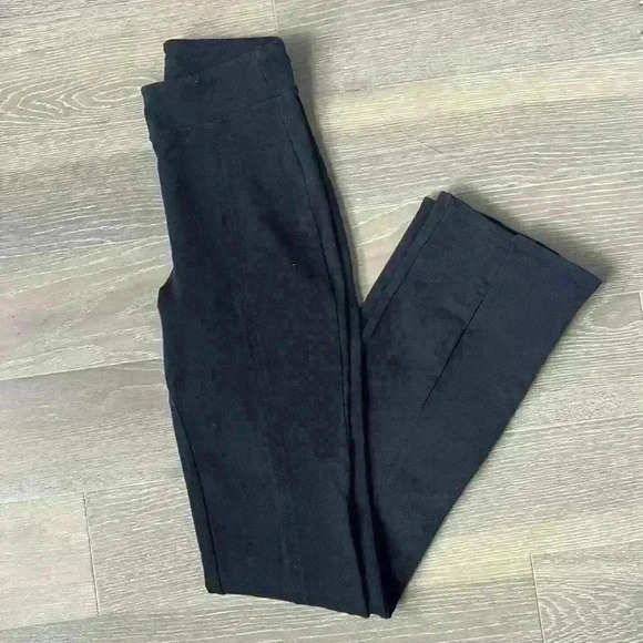 Alo Yoga High Waist Flutter Legging Black - Picture 7 of 11